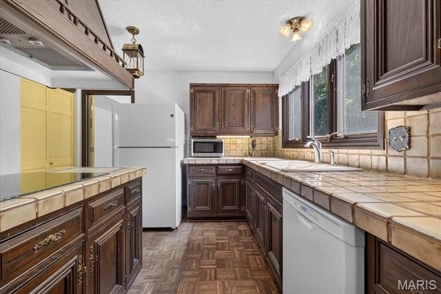 4622 Vixen Circle, Wildwood, MO 63069