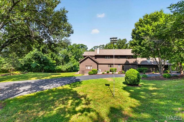 4622 Vixen Circle, Wildwood, MO 63069