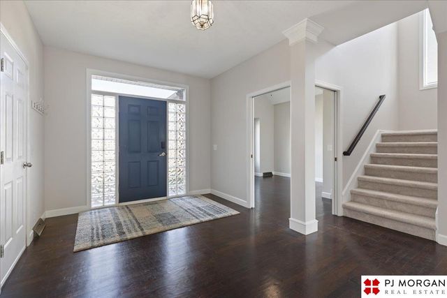 9930 S 172nd Circle, Omaha, NE 68136