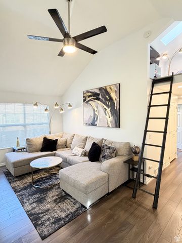 600 E BRIARSPRINGS CIR, Midvale, UT 84047