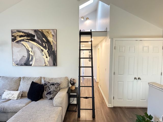 600 E BRIARSPRINGS CIR, Midvale, UT 84047