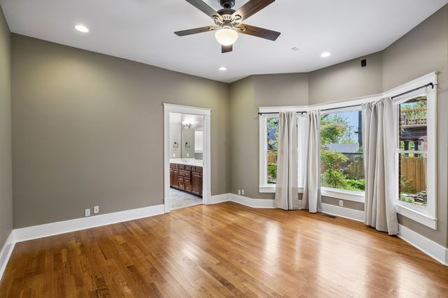 928 Russell St, Nashville, TN 37206