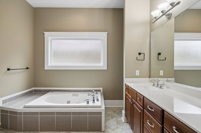 928 Russell St, Nashville, TN 37206