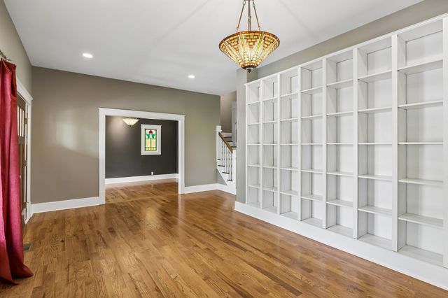 928 Russell St, Nashville, TN 37206