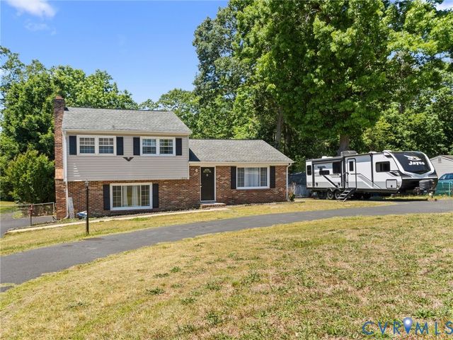 13100 S Chester Rd, Chester, VA 23831