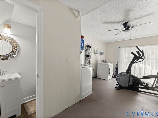 13100 S Chester Rd, Chester, VA 23831