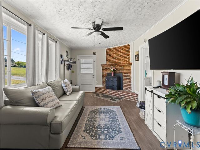 13100 S Chester Rd, Chester, VA 23831