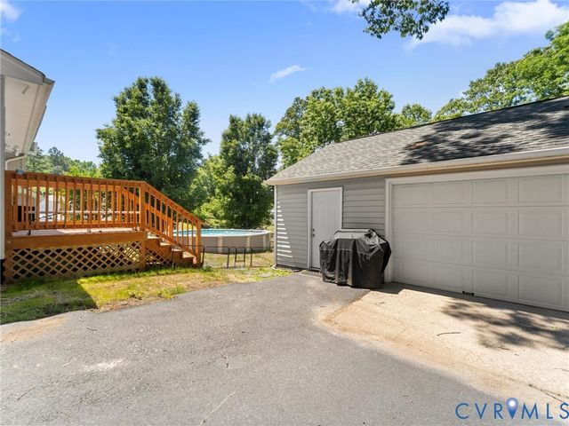 13100 S Chester Rd, Chester, VA 23831