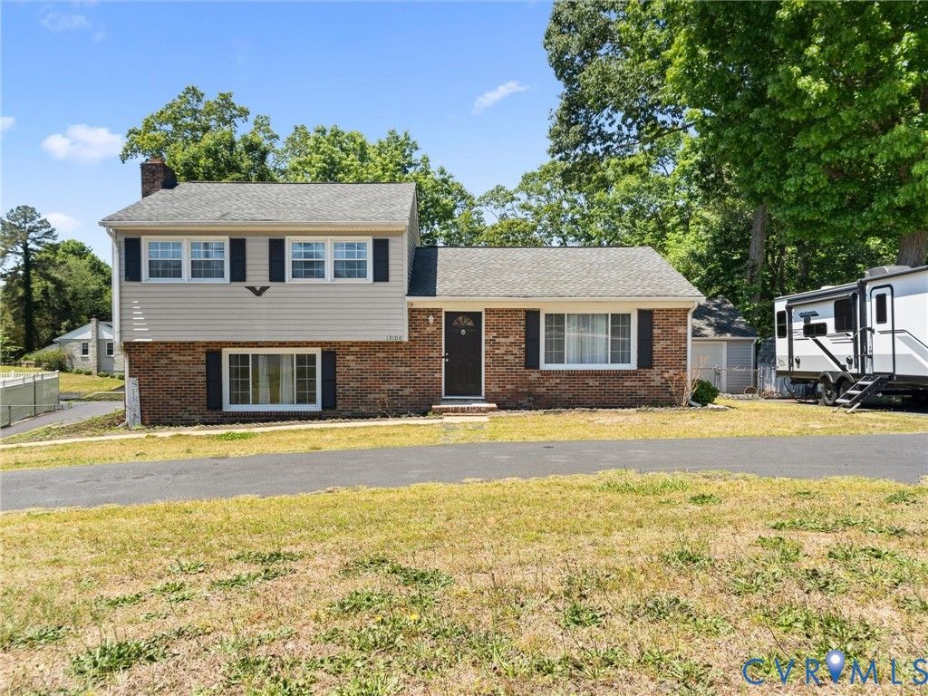 13100 S Chester Rd, Chester, VA 23831