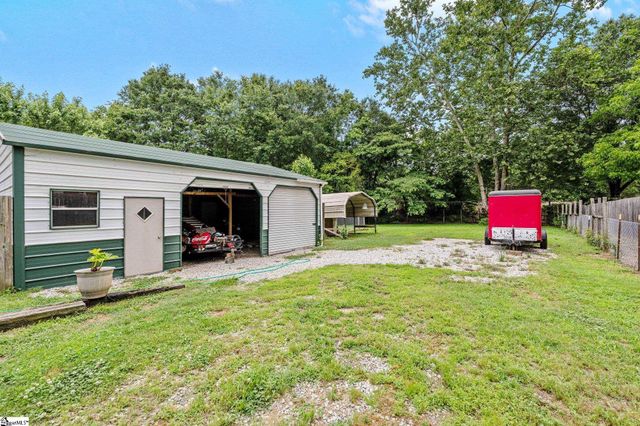 28 Mayflower Avenue, Greenville, SC 29605