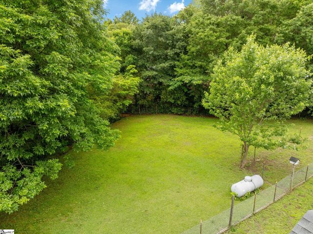 28 Mayflower Avenue, Greenville, SC 29605