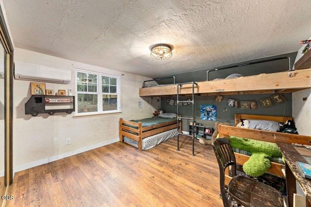 123 Rogue Riffle Drive, Grants Pass, OR 97526