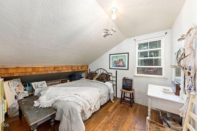 123 Rogue Riffle Drive, Grants Pass, OR 97526