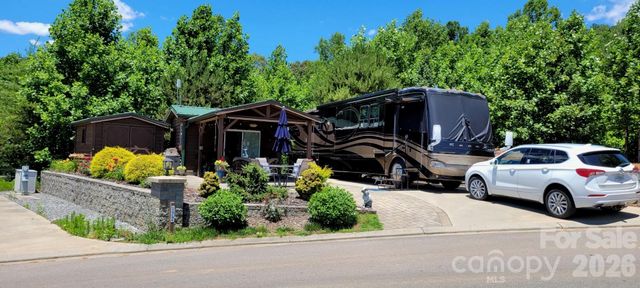 172 Sunset View Trail, Franklin, NC 28734