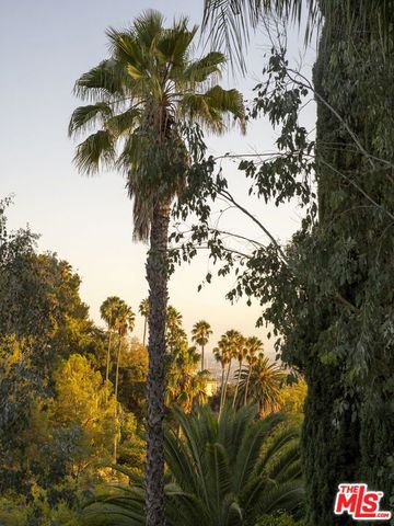 5692 Holly Oak Drive, Los Angeles, CA 90068