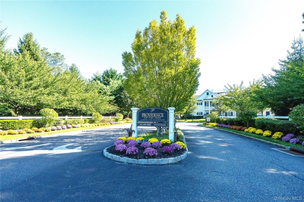 36 Providence Drive, Islip Terrace, NY 11752 — photo 2