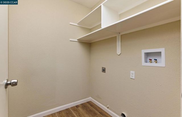 339 Fall Cir, Oakley, CA 94561