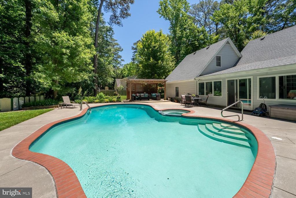 Image 15 of property listing at 814 WRIGHTS NECK RD, Centreville, MD 21617