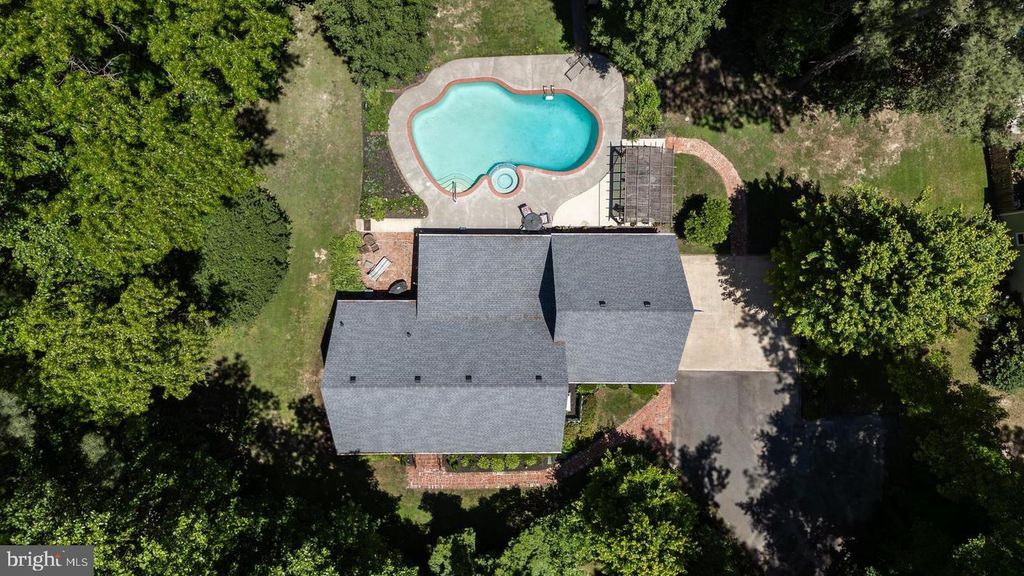 Image 23 of property listing at 814 WRIGHTS NECK RD, Centreville, MD 21617