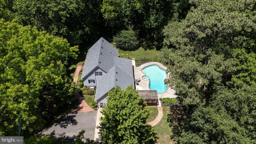 Image 25 of property listing at 814 WRIGHTS NECK RD, Centreville, MD 21617