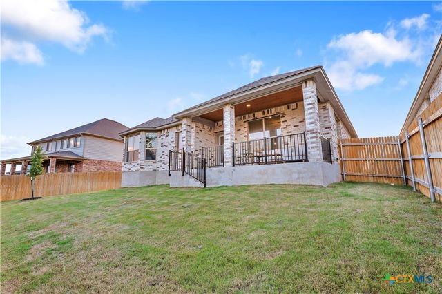 5827 St Charles Drive, Belton, TX 76513