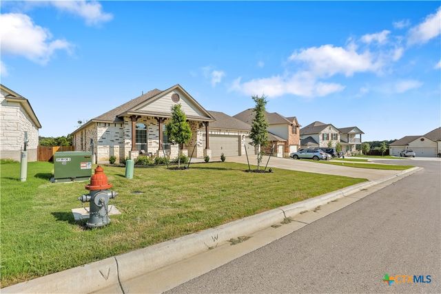 5827 St Charles Drive, Belton, TX 76513