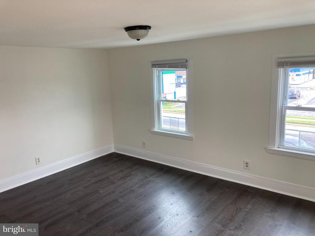 511 WILLIAMSTOWN RD, Sicklerville, NJ 08081