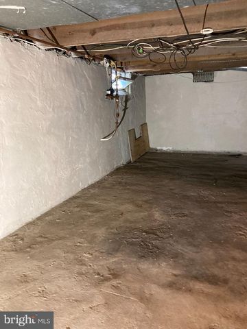 511 WILLIAMSTOWN RD, Sicklerville, NJ 08081