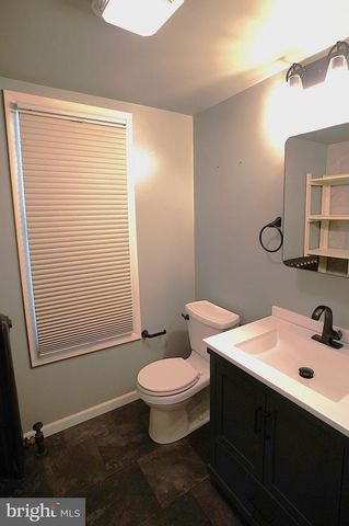 2948 HANOVER PIKE, Hanover, PA 17331