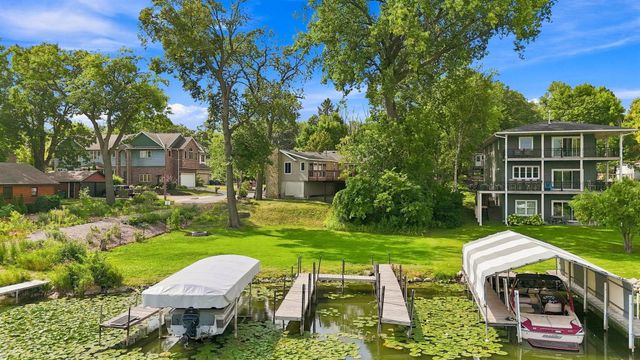 2149 Cardinal Lane, Mound, MN 55364