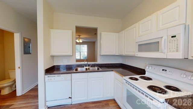 5545 Seths Drive, Charlotte, NC 28269