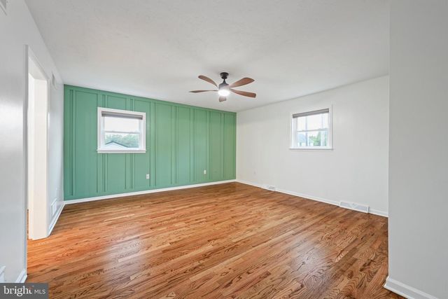 92 KENDALE RD, Red Lion, PA 17356