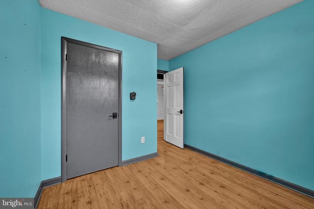 92 KENDALE RD, Red Lion, PA 17356