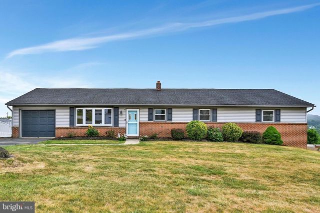 92 KENDALE RD, Red Lion, PA 17356