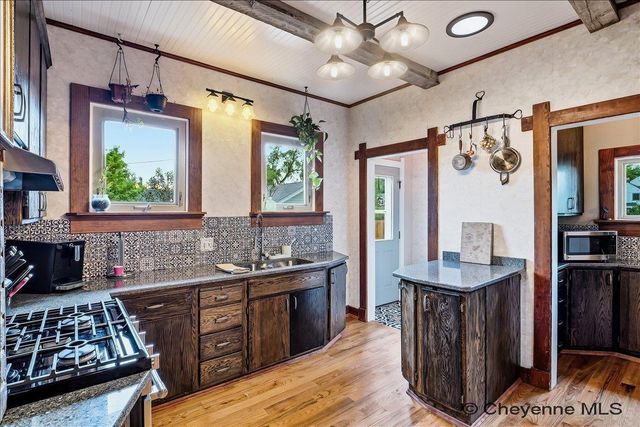 3102 DEY AVE, Cheyenne, WY 82001