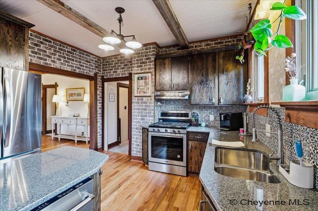 3102 DEY AVE, Cheyenne, WY 82001