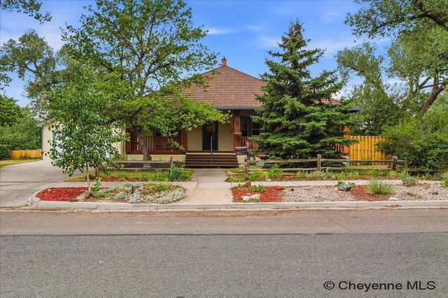 3102 DEY AVE, Cheyenne, WY 82001