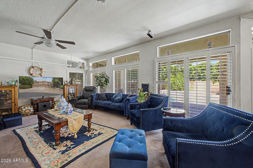 Image 18 of property listing at 749 S COPPER KEY Court, Gilbert, AZ 85233