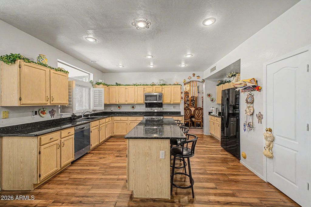 Image 21 of property listing at 749 S COPPER KEY Court, Gilbert, AZ 85233