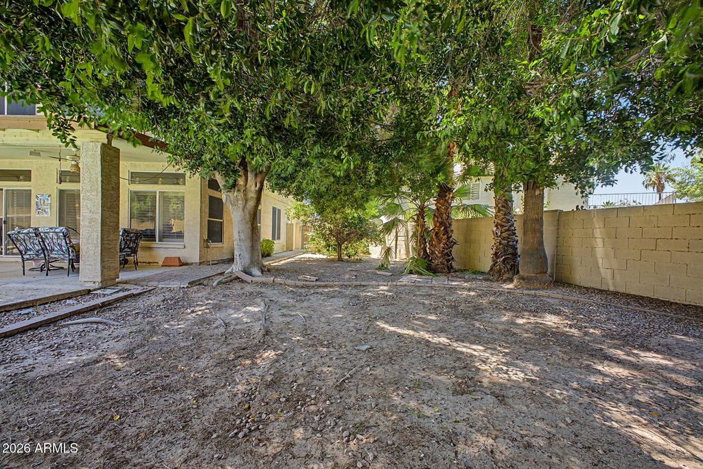 Image 43 of property listing at 749 S COPPER KEY Court, Gilbert, AZ 85233