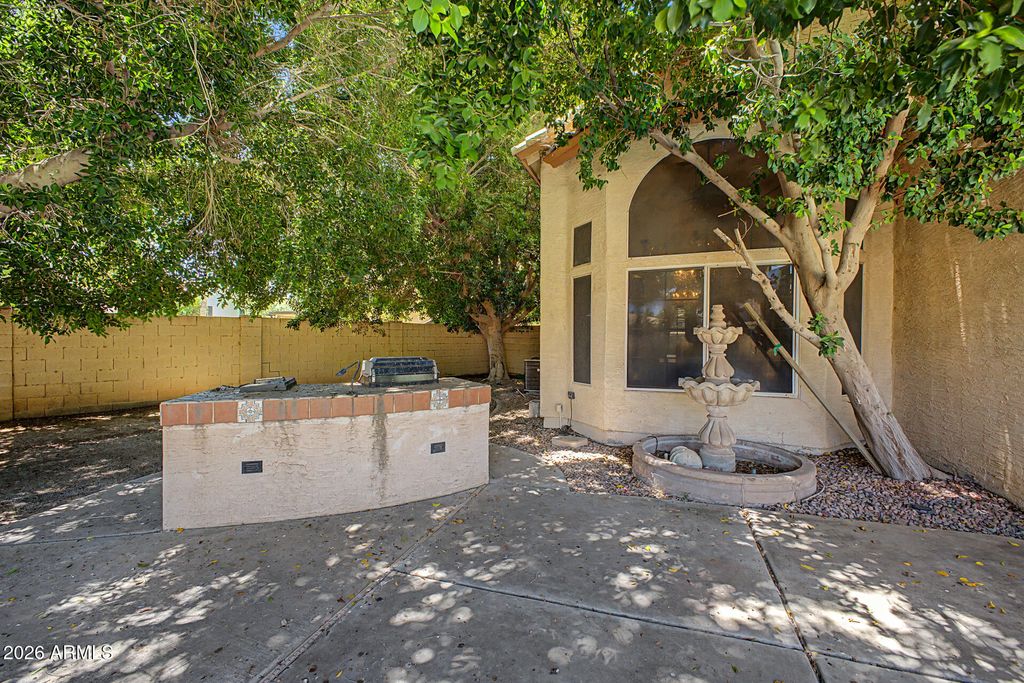 Image 47 of property listing at 749 S COPPER KEY Court, Gilbert, AZ 85233