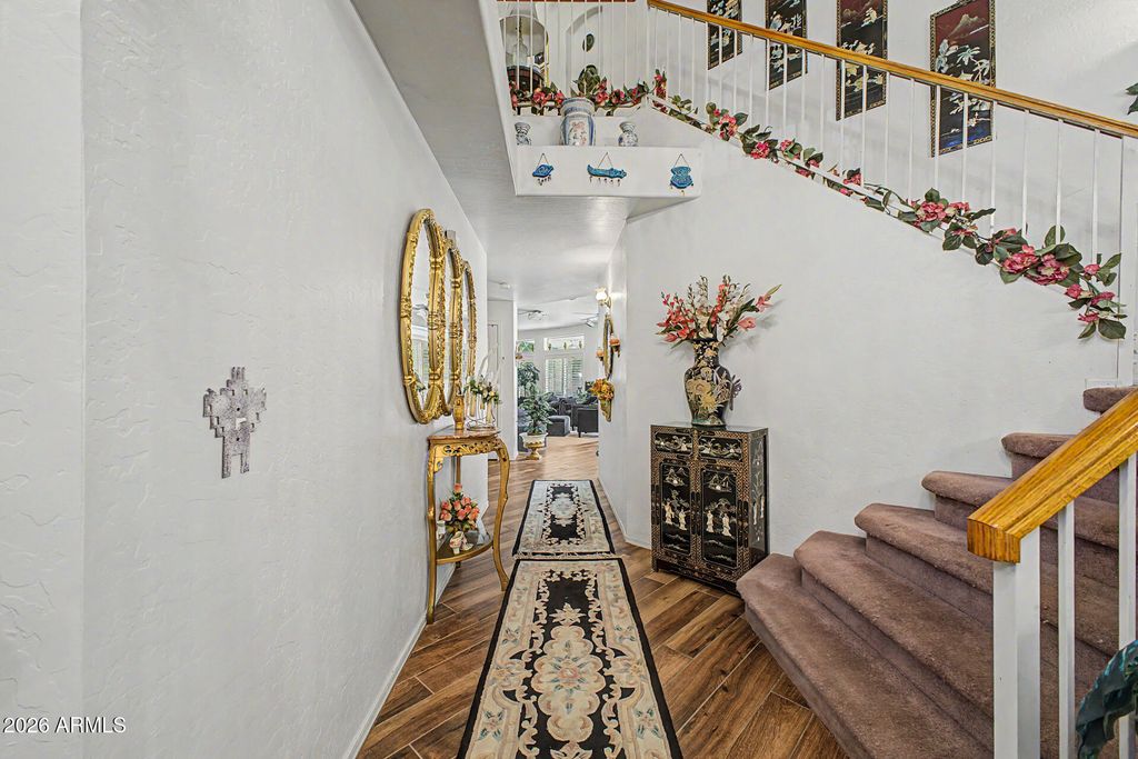 Image 9 of property listing at 749 S COPPER KEY Court, Gilbert, AZ 85233