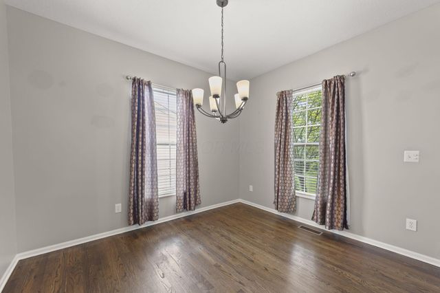 3257 Belstone Drive, Grove City, OH 43123