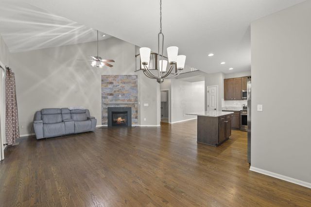 3257 Belstone Drive, Grove City, OH 43123