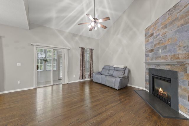 3257 Belstone Drive, Grove City, OH 43123
