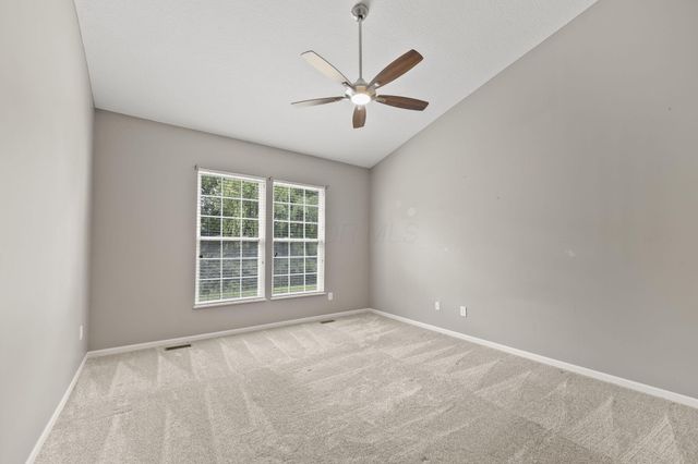 3257 Belstone Drive, Grove City, OH 43123