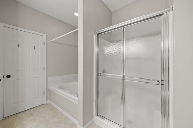3257 Belstone Drive, Grove City, OH 43123