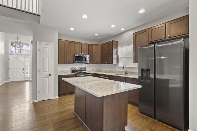 3257 Belstone Drive, Grove City, OH 43123