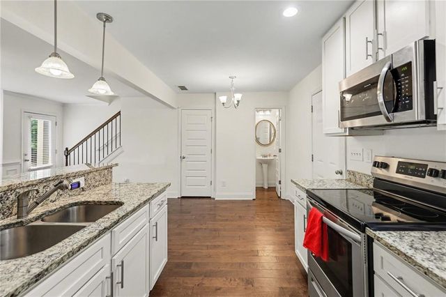 5960 Garden Circle, Douglasville, GA 30135