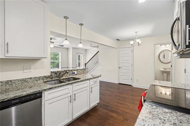 5960 Garden Circle, Douglasville, GA 30135